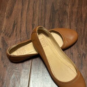 Frye Tan Leather Ballet Flats - Women’s 9.5
